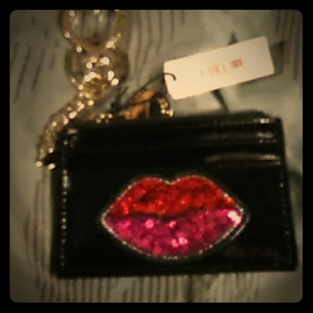 Keychain wallet